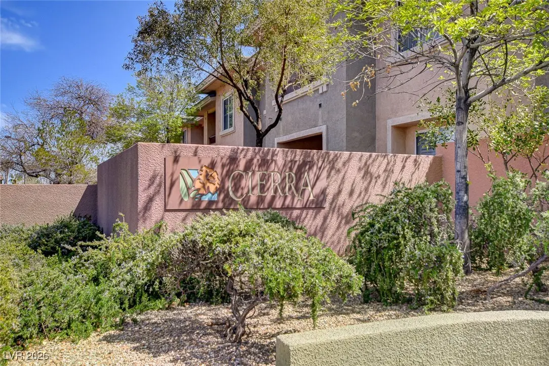 Photo of Listing #2748254