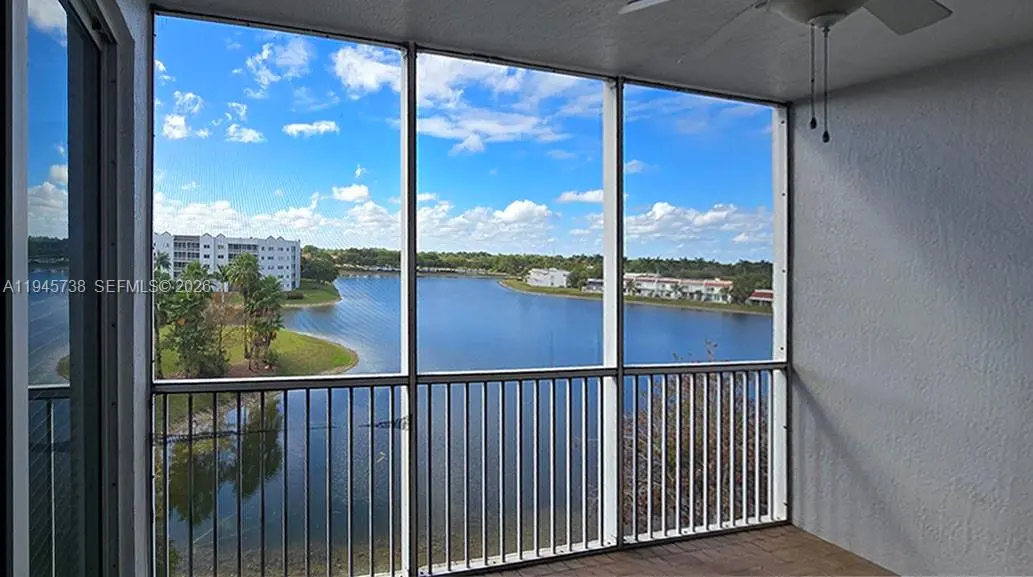 Photo of Listing #A11945738