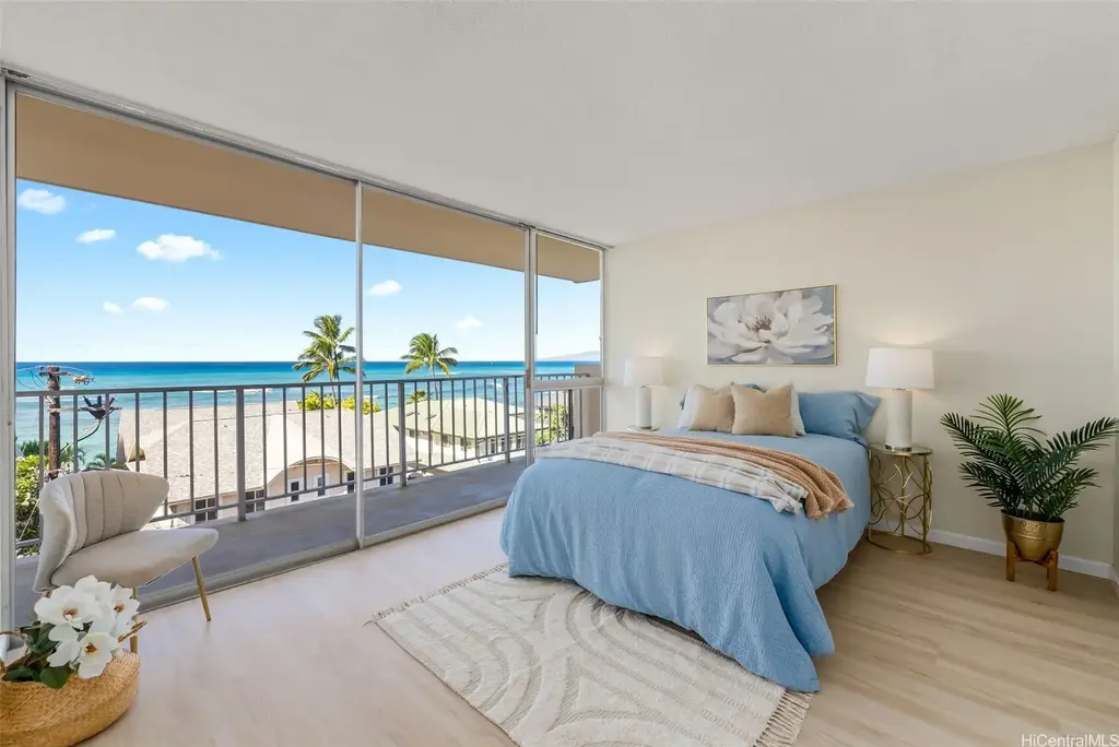 3056 Kalakaua Avenue # 5w, Honolulu