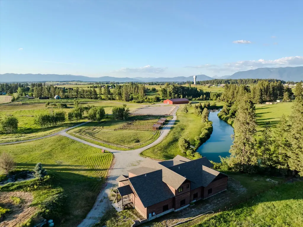 416 Jossie Lane, Kalispell