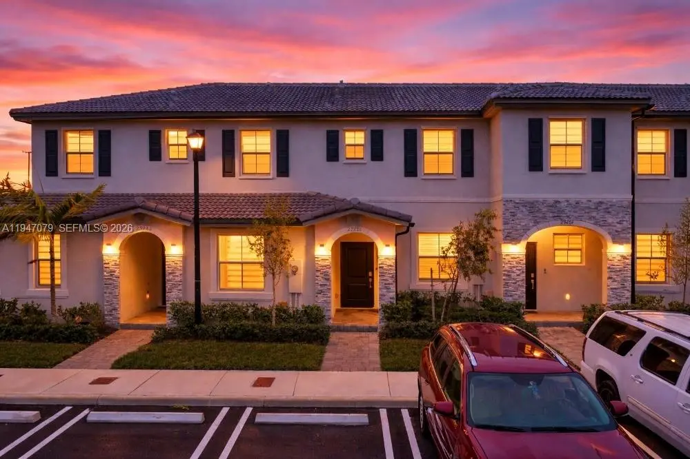 Photo of Listing #A11947079