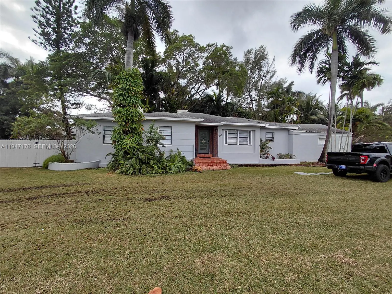 Photo of Listing #A11947176