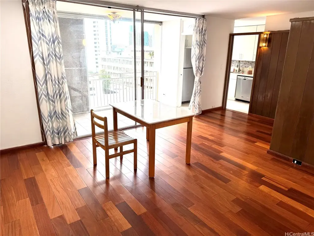 419 A Atkinson Drive # 802, Honolulu