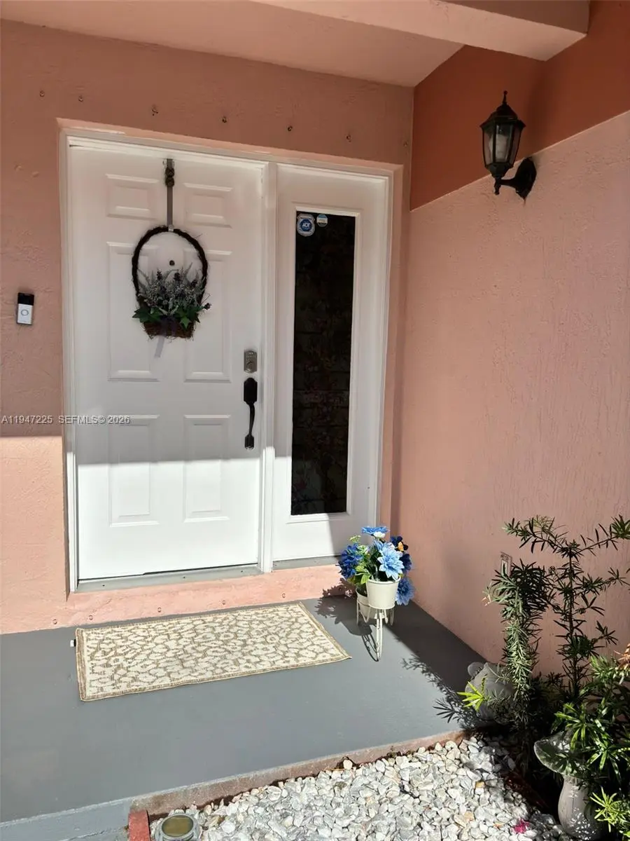 Photo of Listing #A11947225