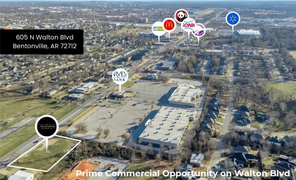 605 Walton Boulevard, Bentonville