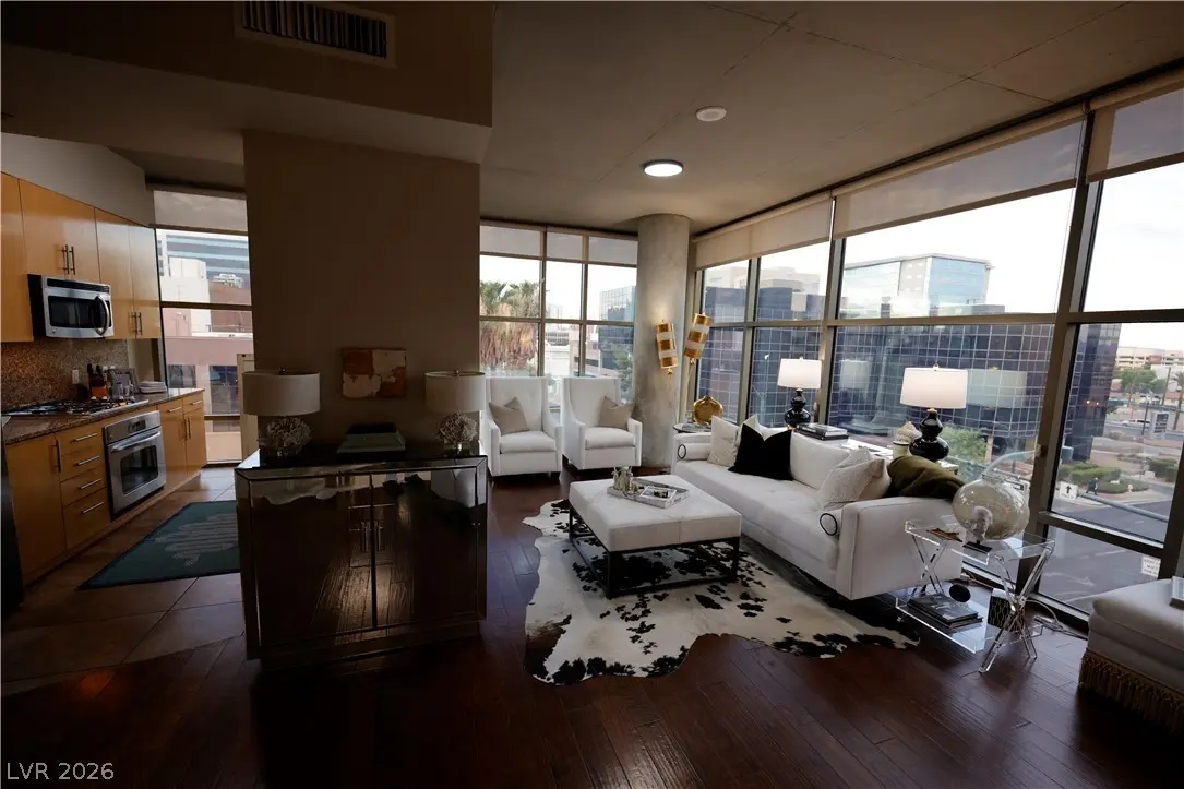 353 E Bonneville Avenue 475, Las Vegas