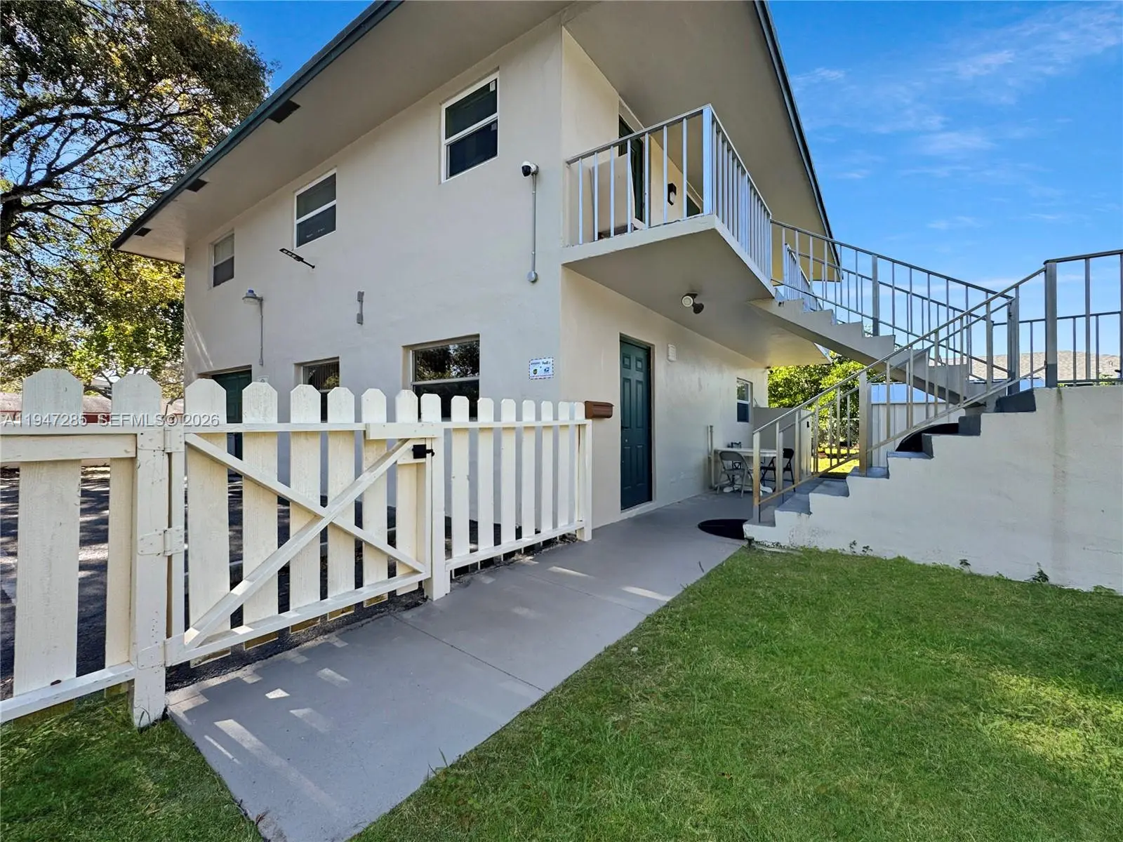 Photo of Listing #A11947285