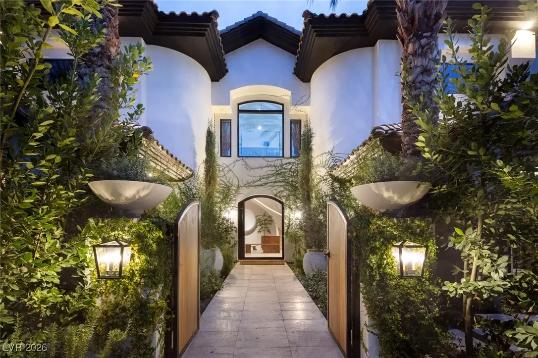 Photo of Listing #2745860