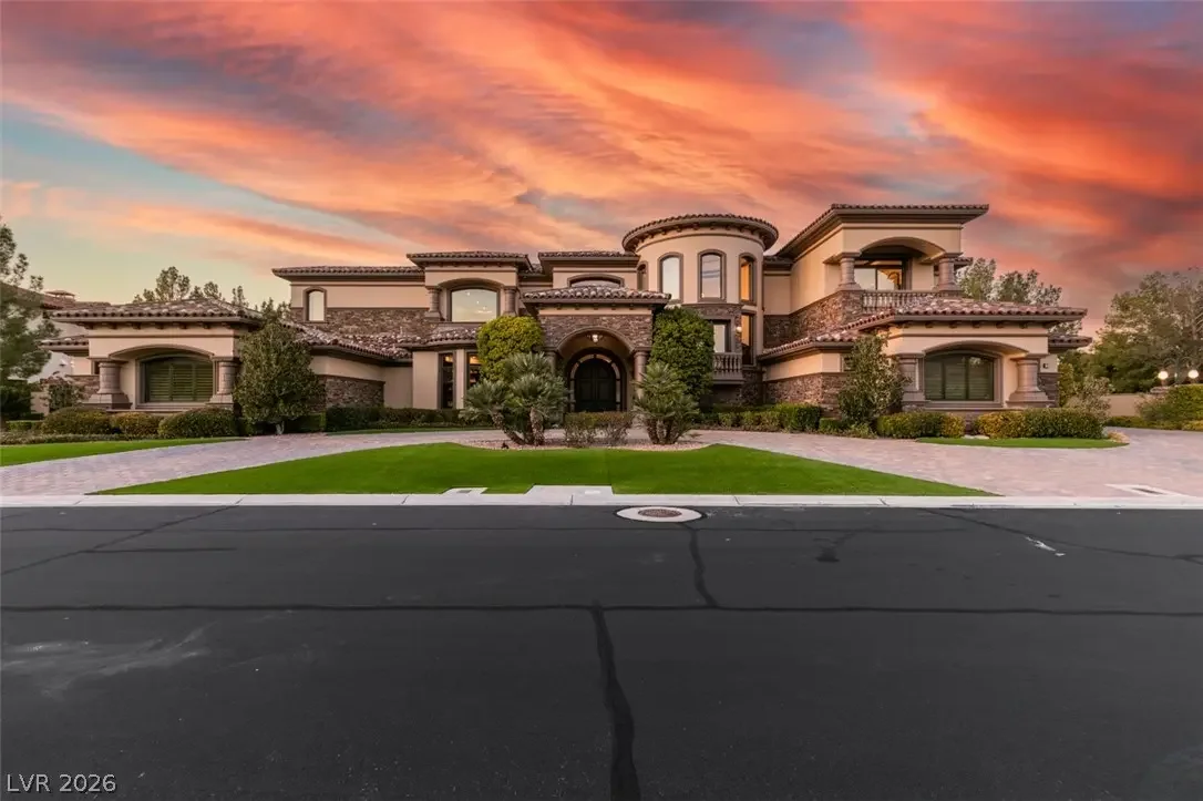 Photo of Listing #2748820