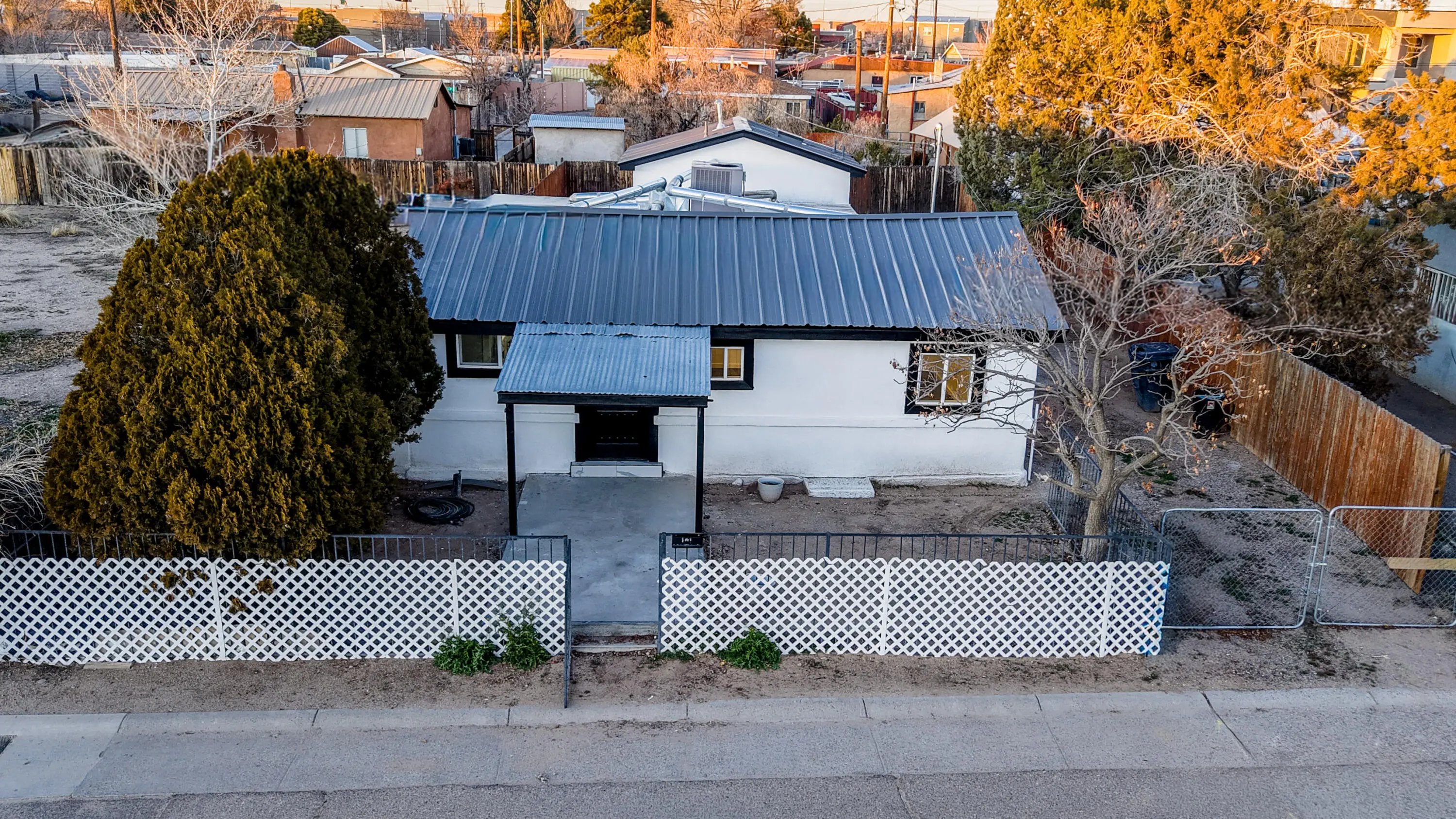 401 Gomez Avenue Ne, Albuquerque