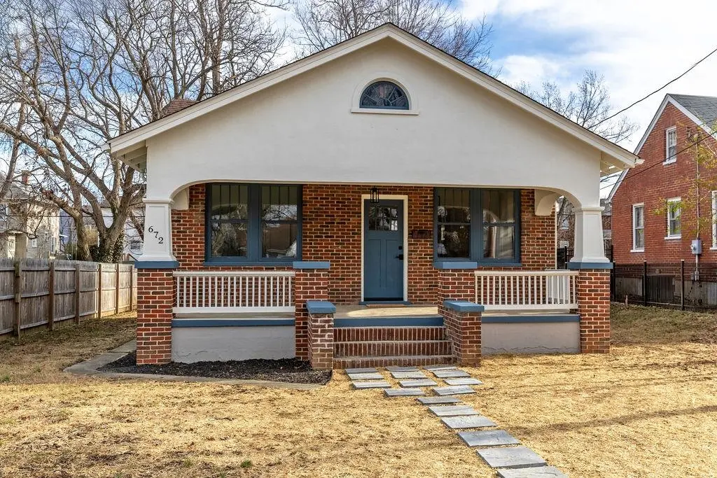 672 Sherwood Ave, Waynesboro