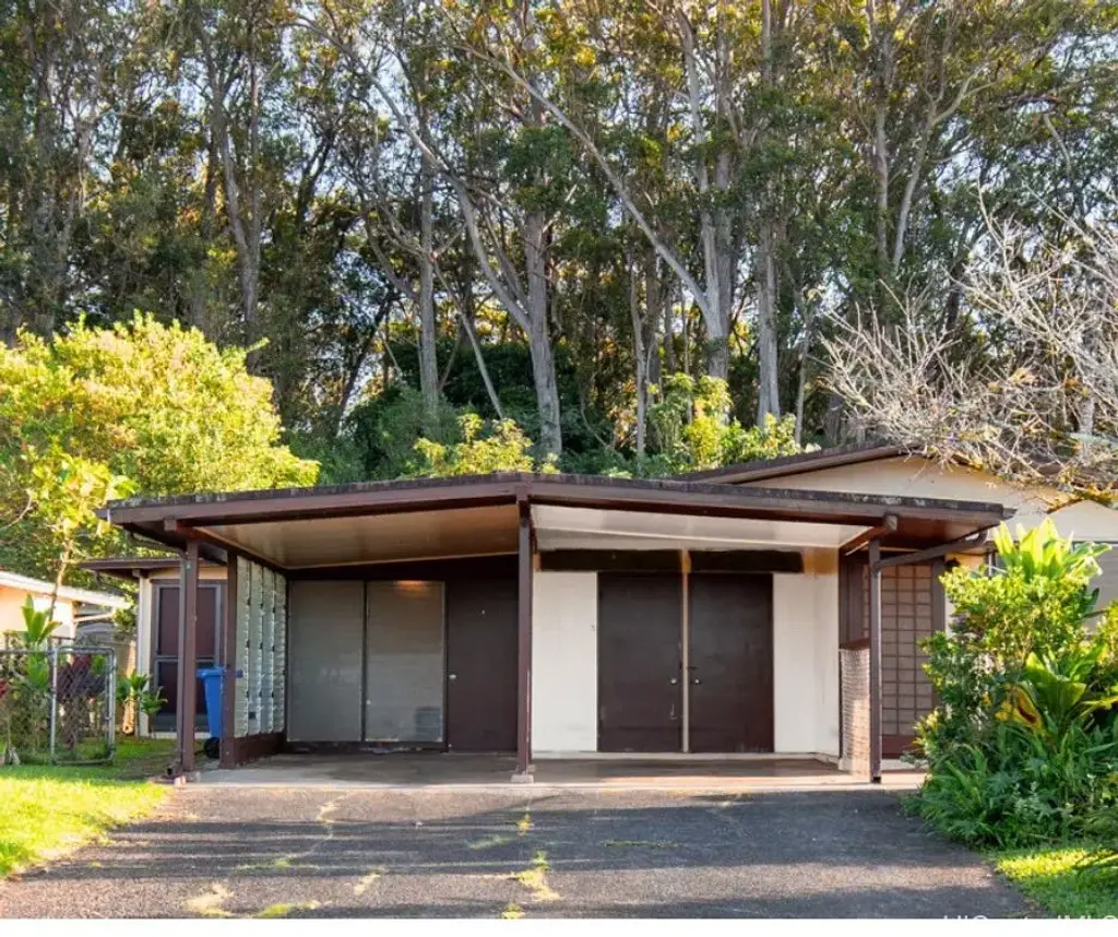 2619 California Avenue, Wahiawa
