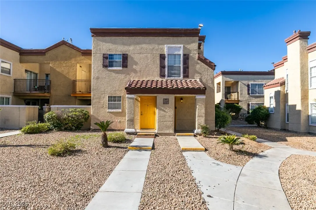 Photo of Listing #2748943