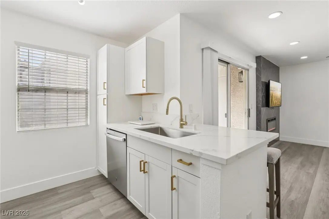 Photo of Listing #2748922