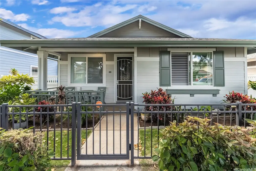 460 Kamaaha Avenue # 6, Kapolei