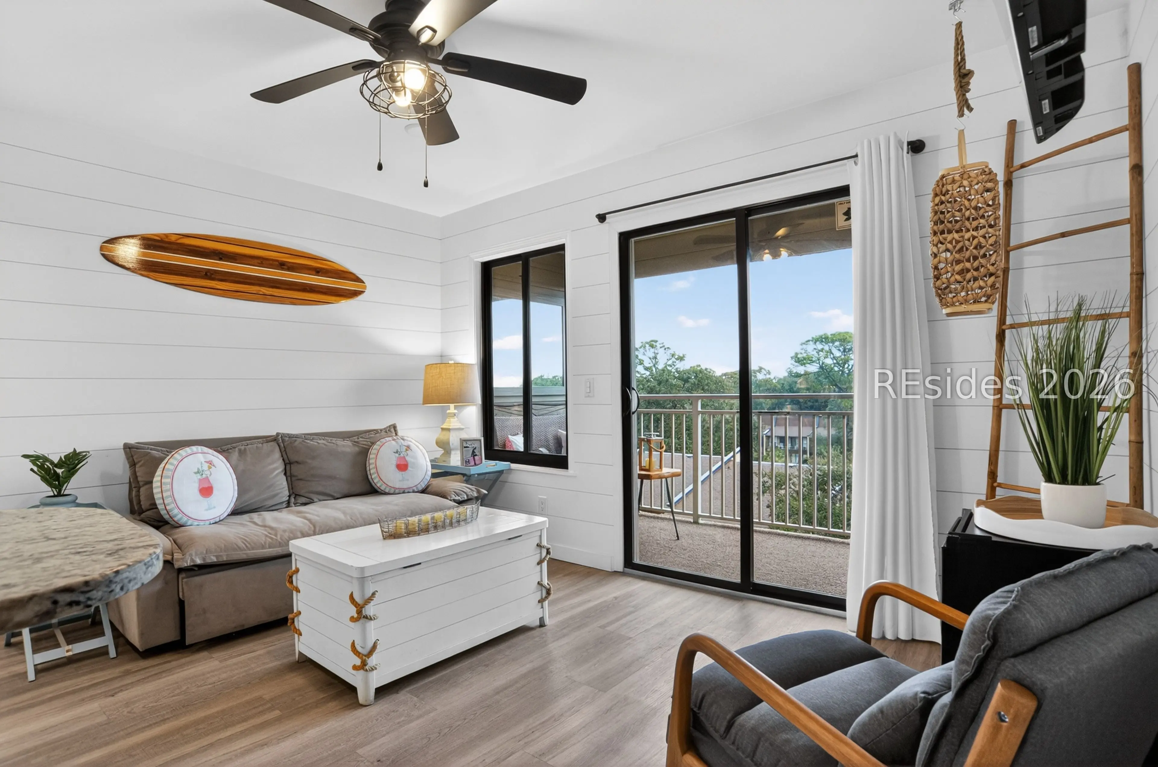 Photo of Listing #504038