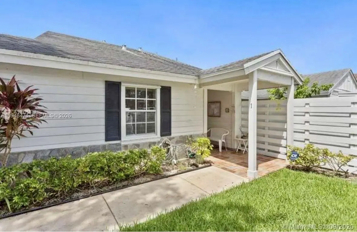 Photo of Listing #A11948471