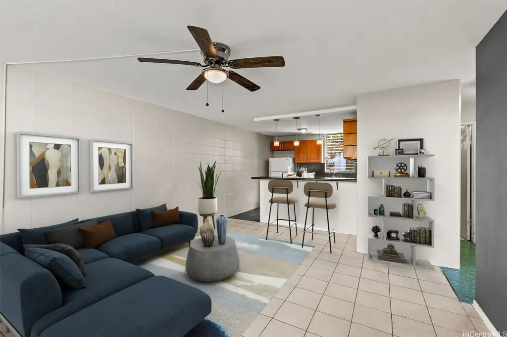 94-011 Waipahu Street # D112, Waipahu