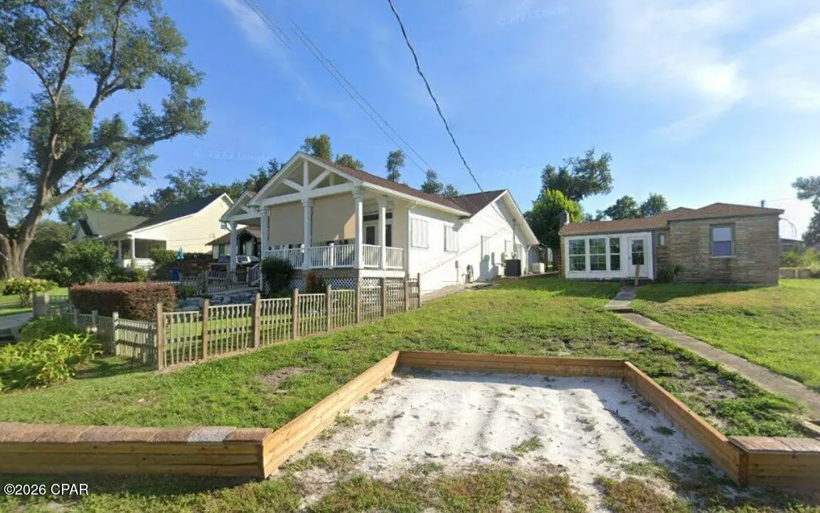 335 Massalina Drive, Panama City