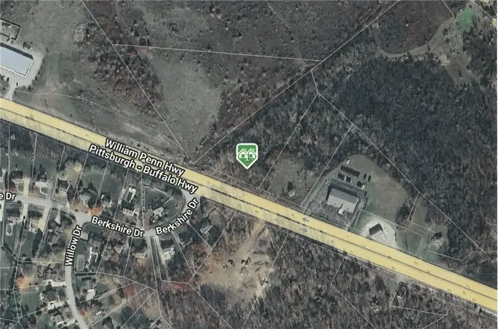 6040 William Penn Highway , Murrysville