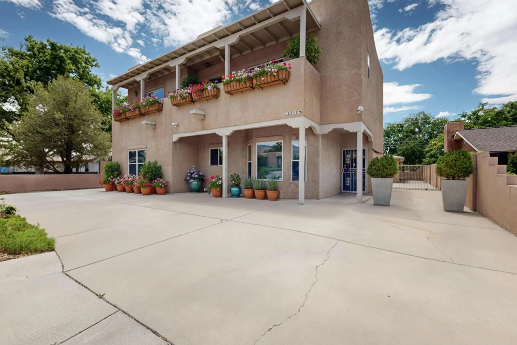 2517 Georgene Drive Ne, Albuquerque