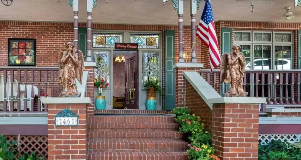 46 Hillside Avenue, Eureka Springs