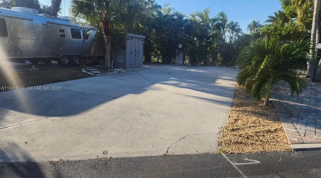 Photo of Listing #A11949093