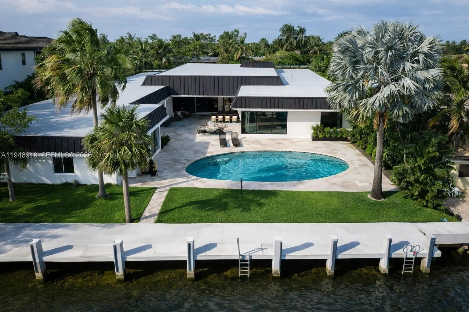 Photo of Listing #A11948910