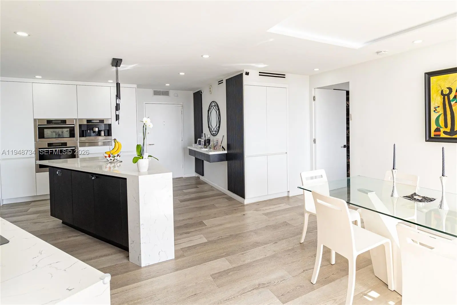 Photo of Listing #A11948734