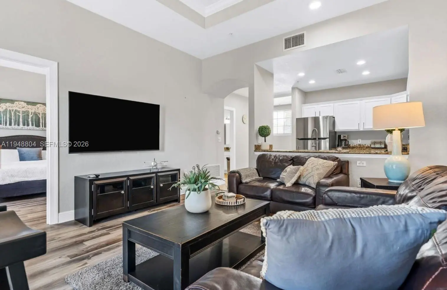 Photo of Listing #A11948804