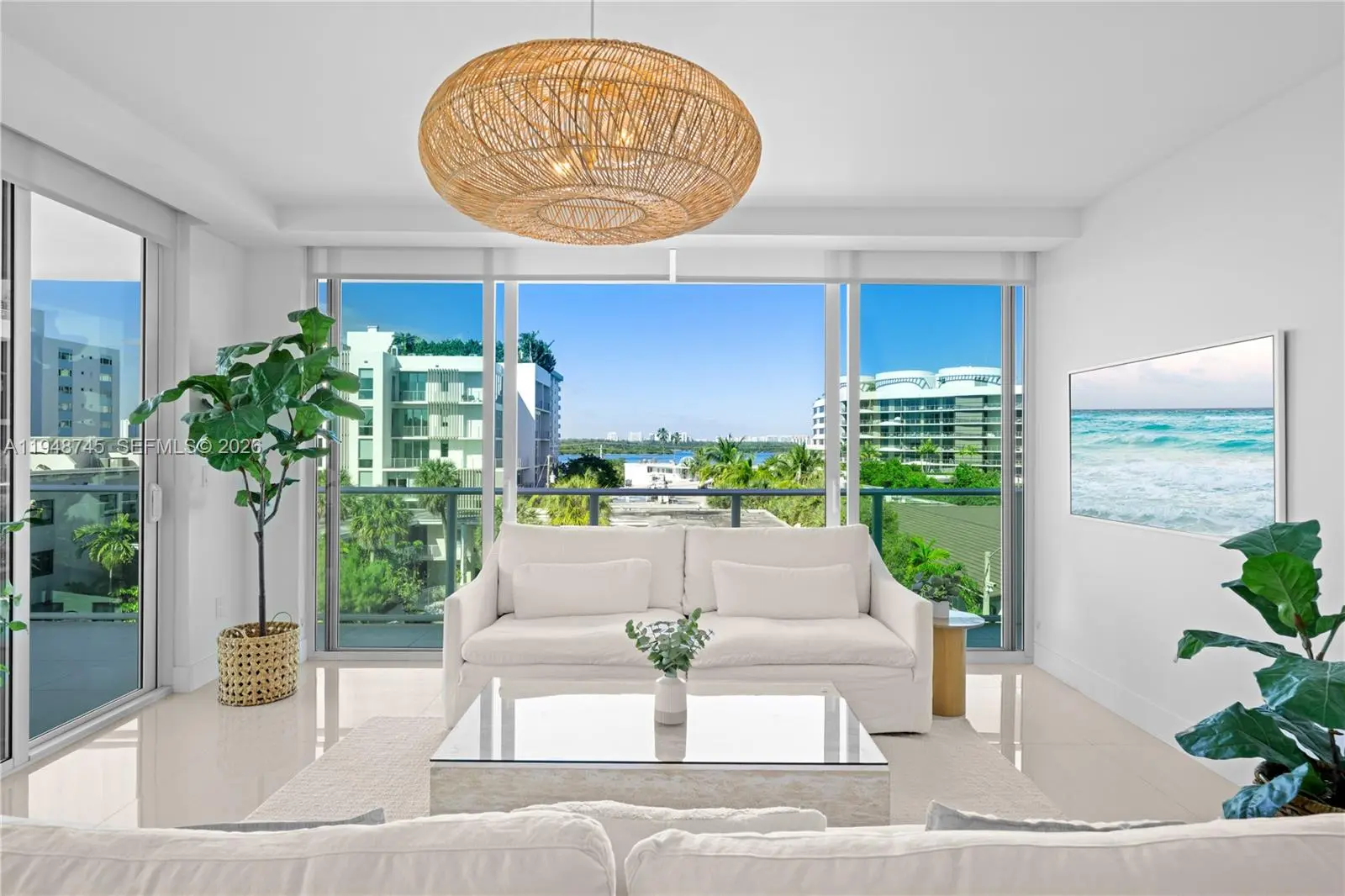 Photo of Listing #A11948745