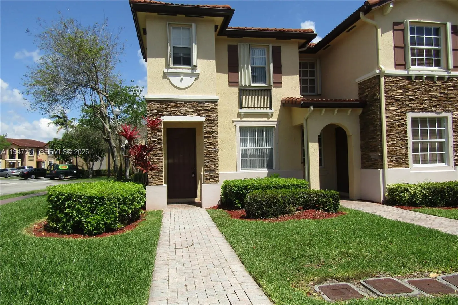 Photo of Listing #A11947051