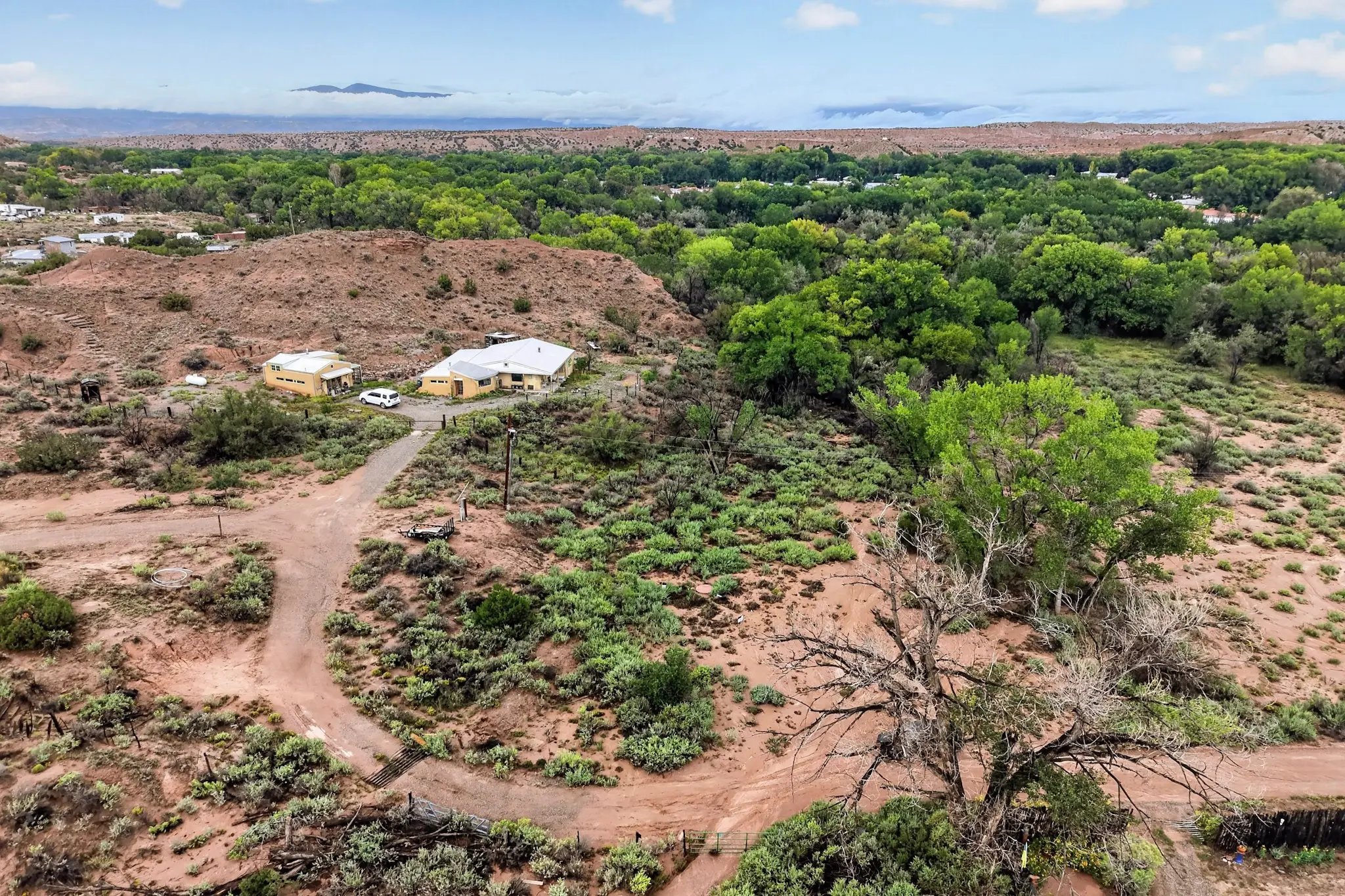 100 County Road 97, Chimayo