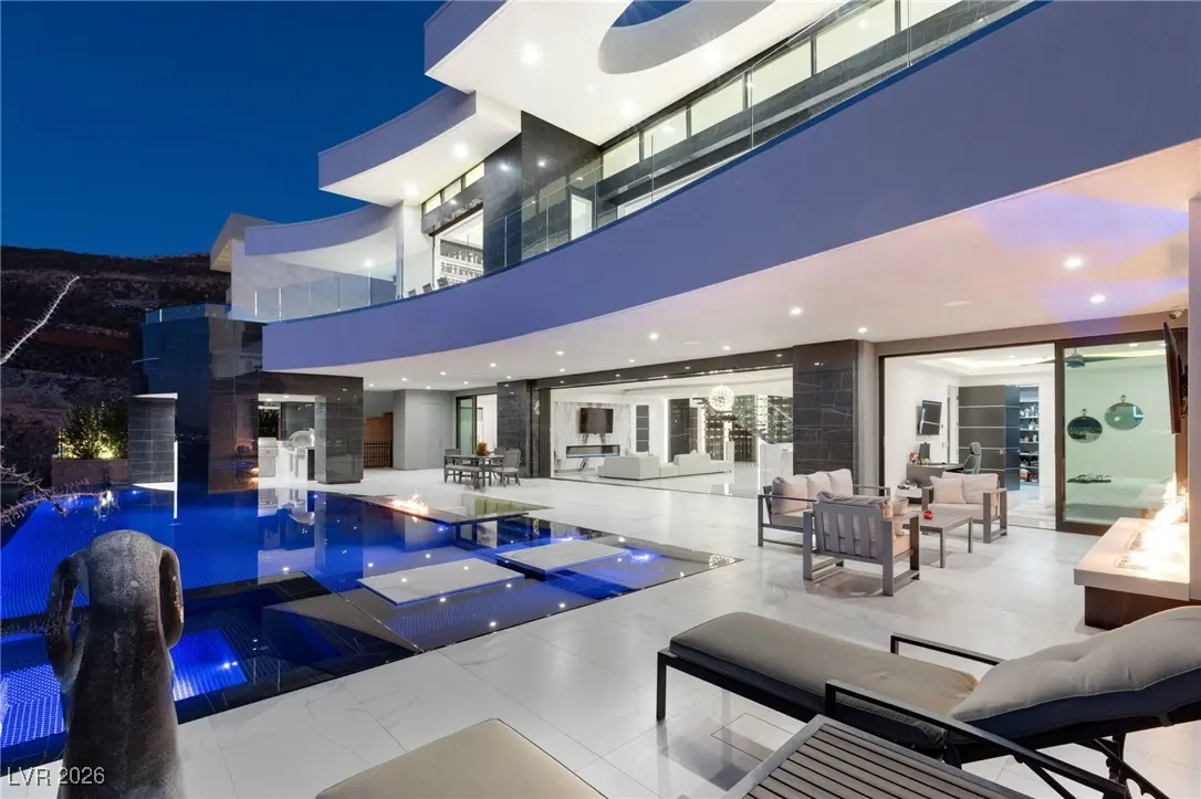 Photo of Listing #2747780