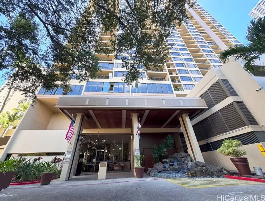 411 Hobron Lane # 1010, Honolulu