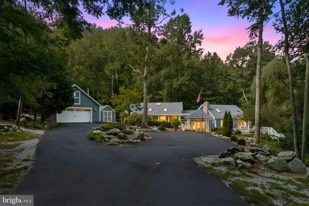 2062 Jewell Hollow Rd, Luray