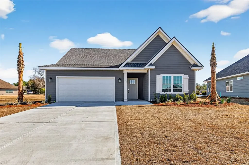 230 Allie Loop, Brunswick