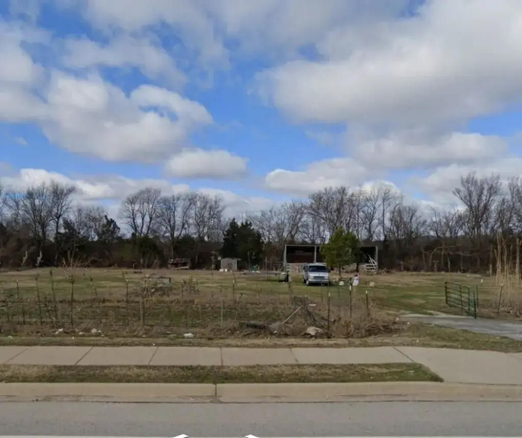 3590 Jefferson Street, Springdale