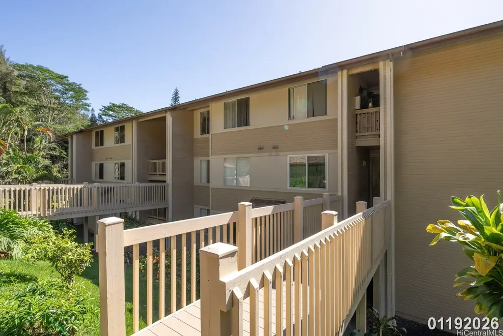 95-982 Wikao Street # L302, Mililani