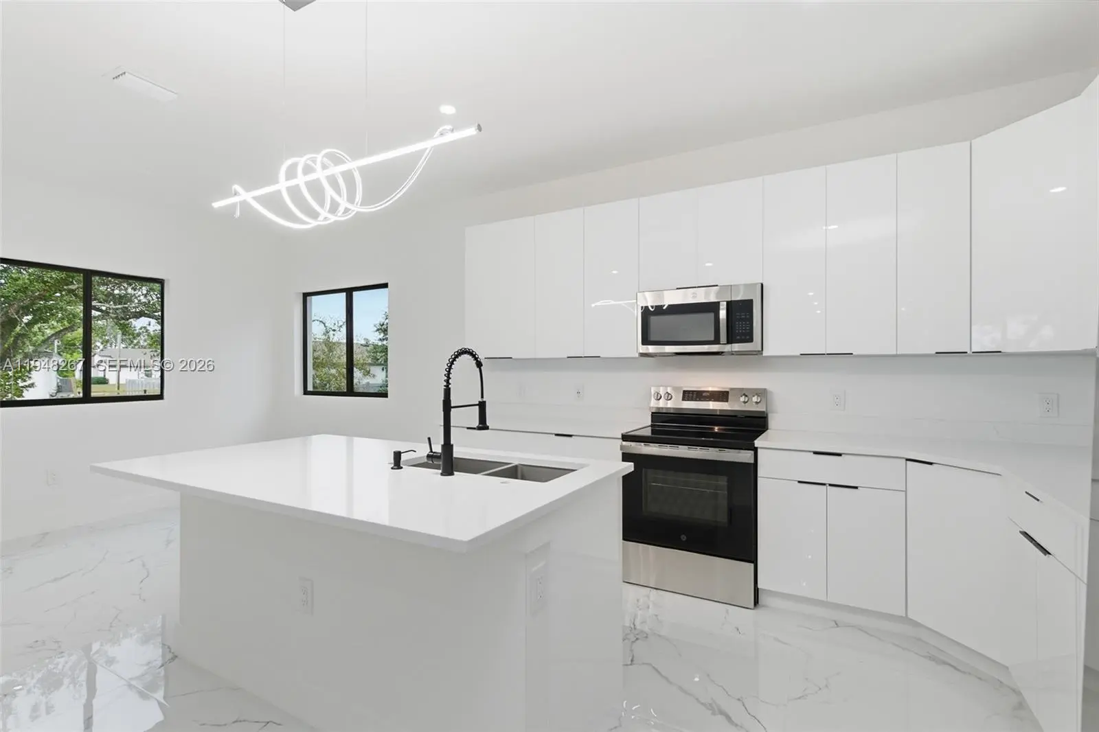 Photo of Listing #A11948267