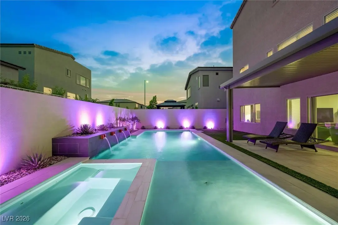 Photo of Listing #2749705