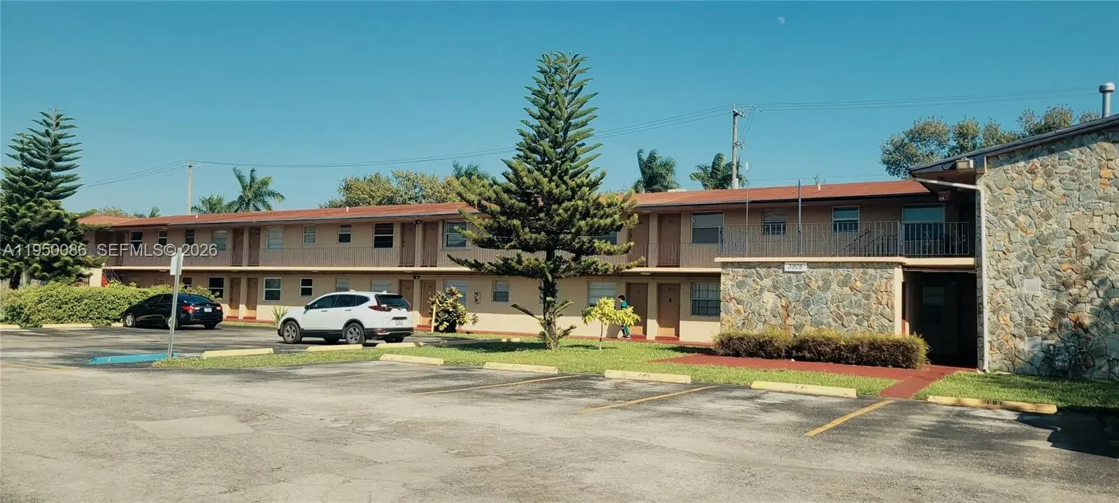 Photo of Listing #A11950086