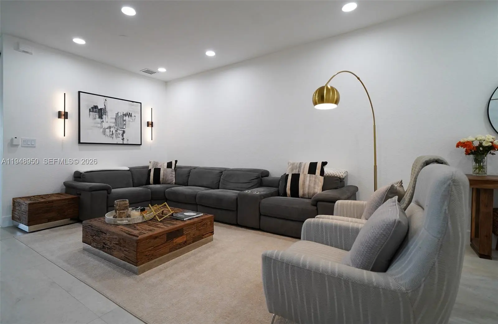 Photo of Listing #A11948950