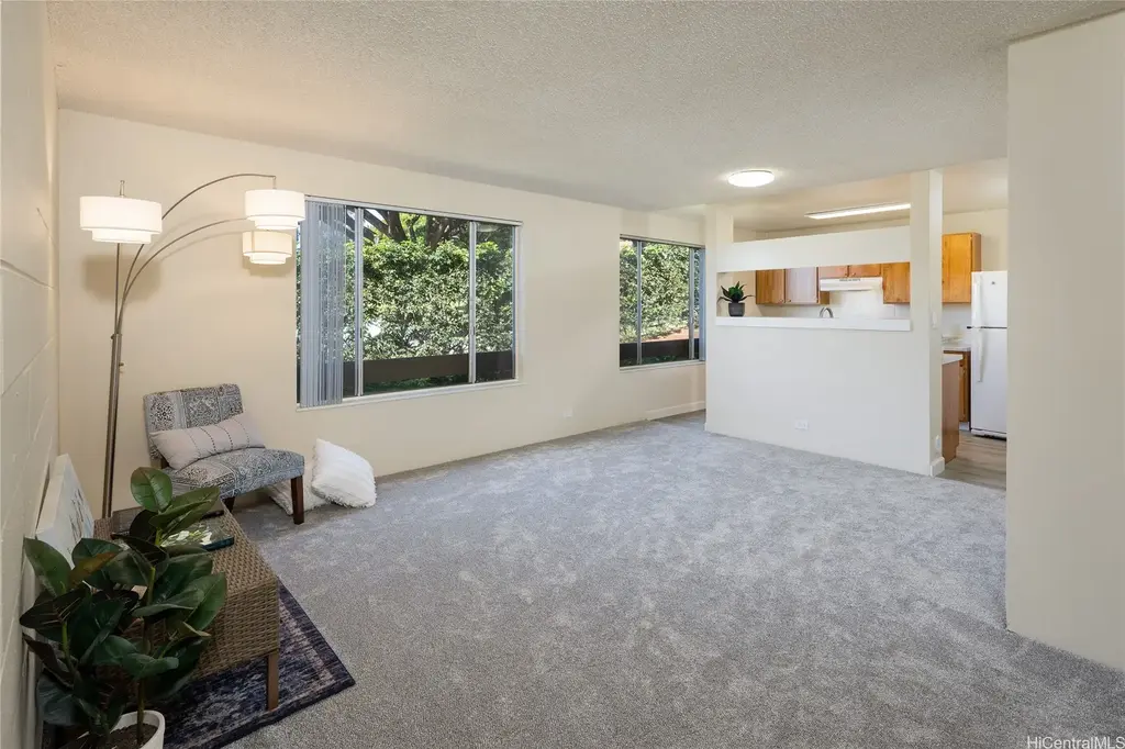 92-1128 Panana Street # 117, Kapolei