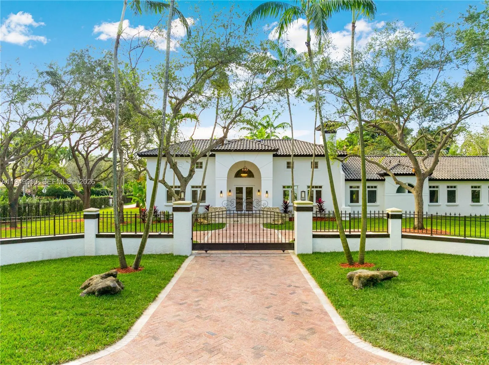 Photo of Listing #A11949950