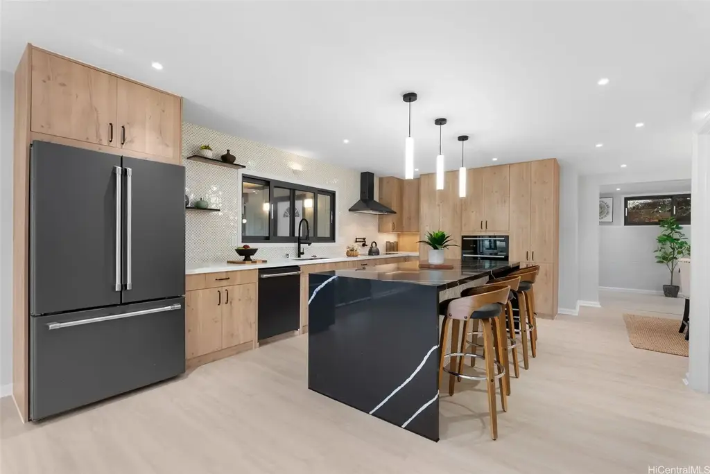 1193 Kika Place, Kailua