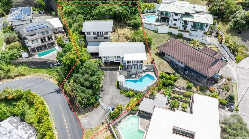 2325/2327 Round Top Drive # 2325/2327, Honolulu