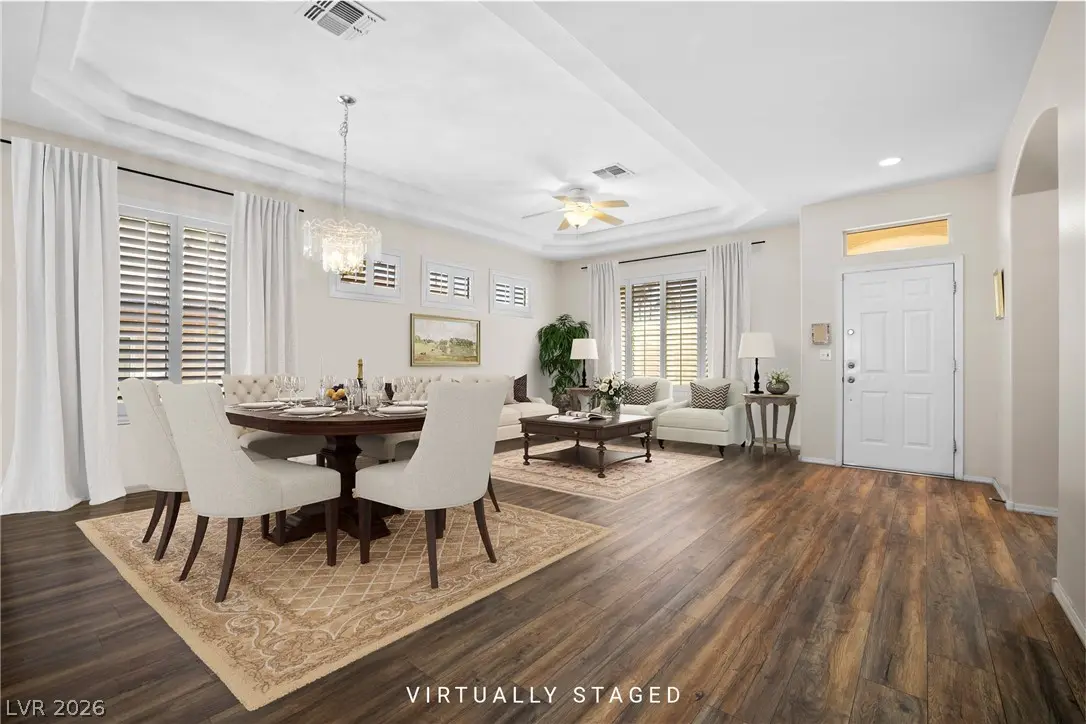 Photo of Listing #2749877