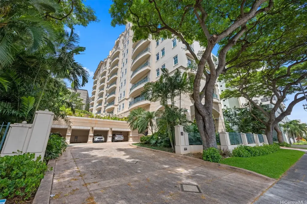 (unit #1) 1740 S Beretania Street, Honolulu