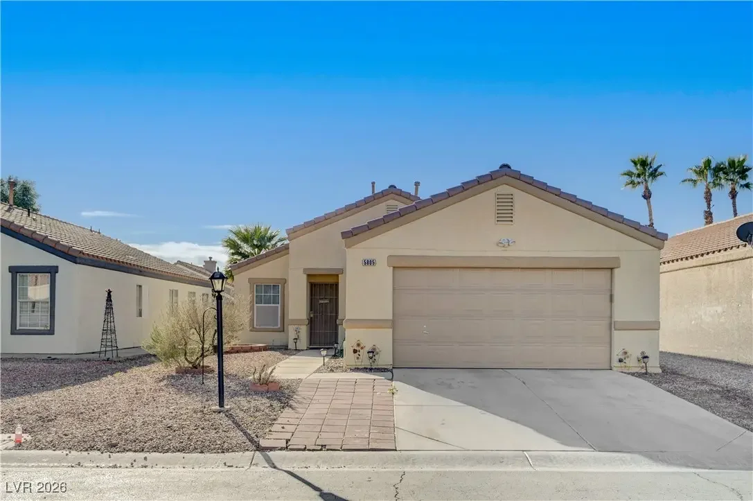 Photo of Listing #2748999